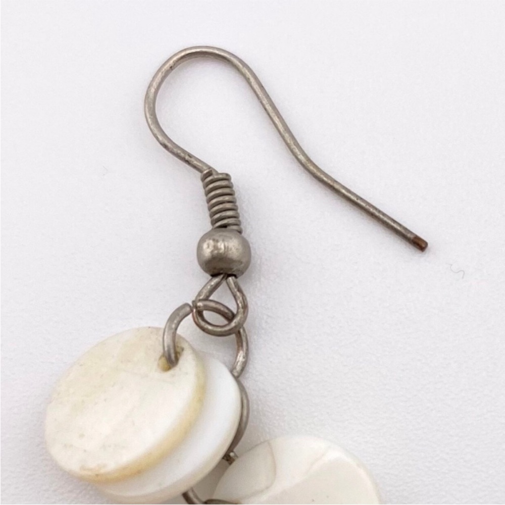 5/$20 White Circles Dangle Earrings - Picture 4 of 6